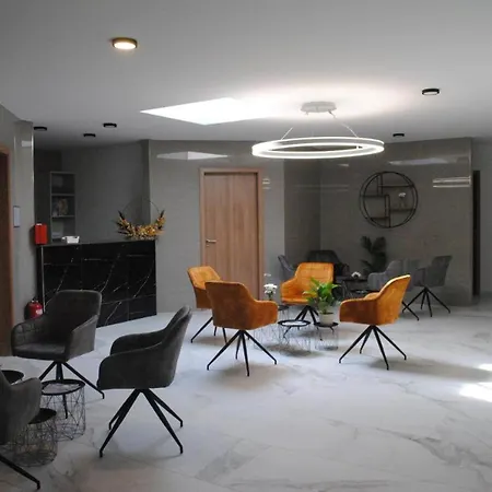 Hotel Flora-3