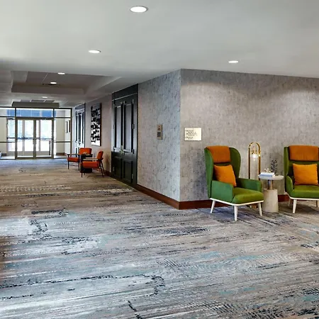 Detroit Metro Airport Marriott-2
