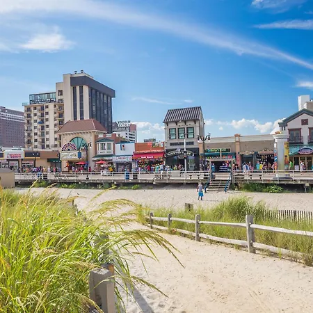 Legacy Vacation Resorts - Brigantine Beach-3