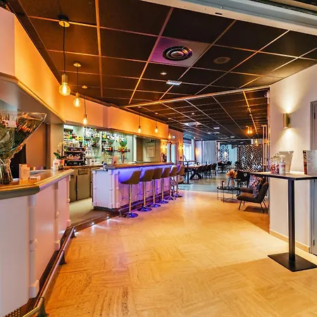 The Originals City, Hôtel Éclipse, Lyon Est (Inter-Hotel)-3