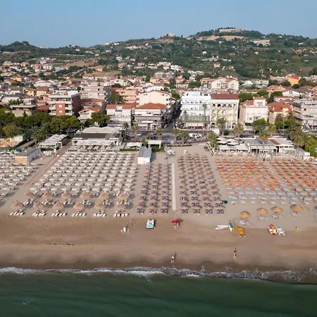 Hotel La Sirenetta-2