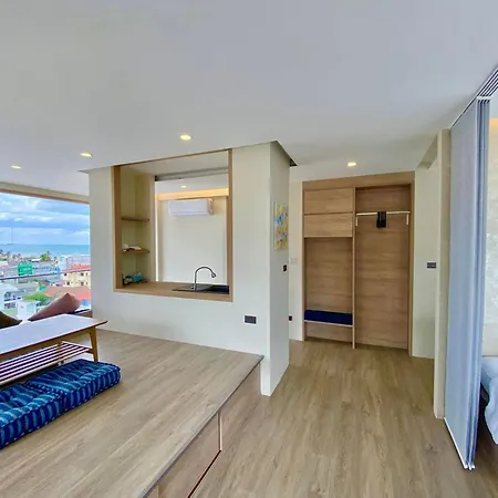 Hub Hua Hin 57-2