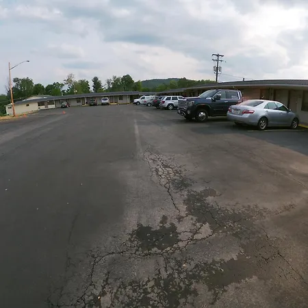 Budget Inn Clearfield Pa-3