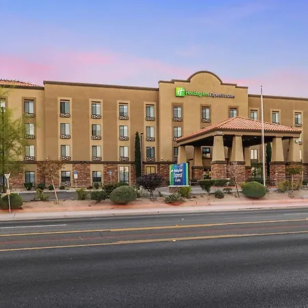 Holiday Inn Express Hotel & Suites Twentynine Palms By Ihg-2