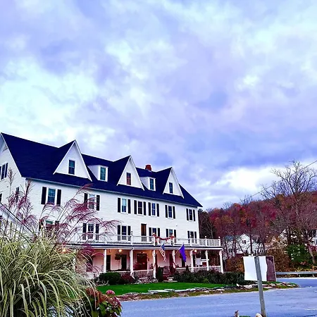 Echo Lake Inn (Adults Only)-3