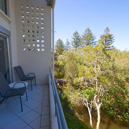 Raintrees Moffat Beach-3