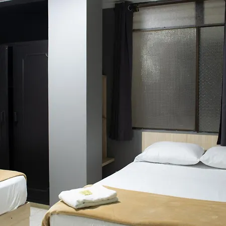 Hotel Ruiseñor Itagui-3