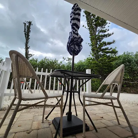 Sunshine Island Inn - Adults Only-2