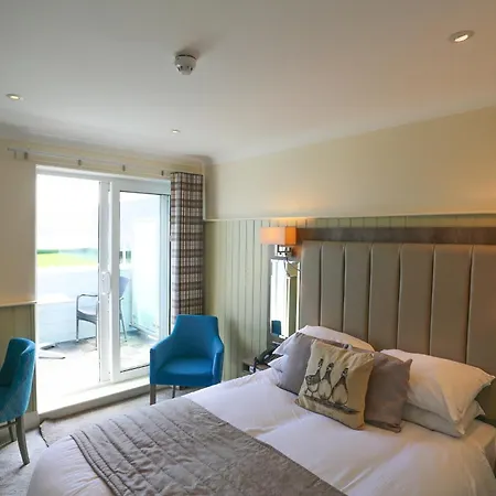 Duck Bay Hotel & Restaurant-2