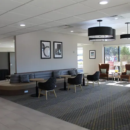 Holiday Inn Dallas Market Ctr Love Field By Ihg-2