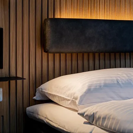 Zleep Hotel Prague-2