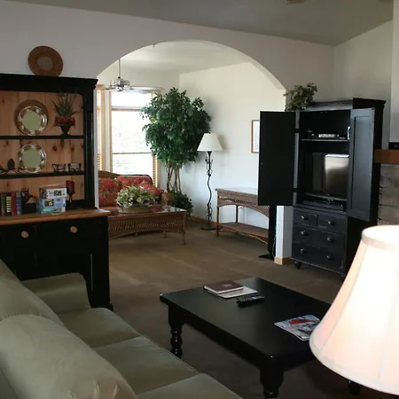 Birchwood Lodge-2