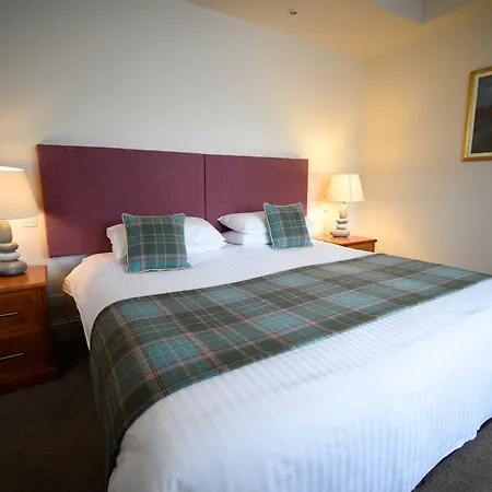 The Royal Hotel-2