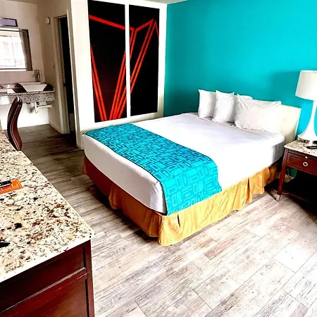 Howard Johnson By Wyndham Downtown Reno-3