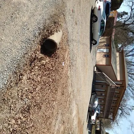 Anglers Hideaway Cabins Extended Stay-2