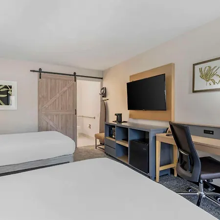 Country Inn & Suites By Radisson, Vallejo Napa Valley, Ca-2