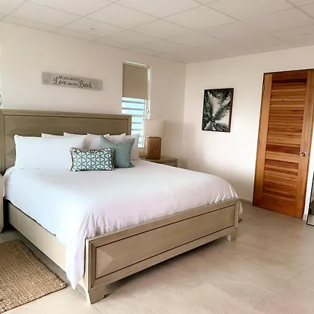 Tres Palmas Boutique Hotel-2
