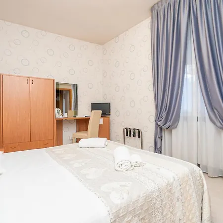 Hotel Donatello-3