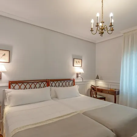 Hotel Alcazar Irun-3