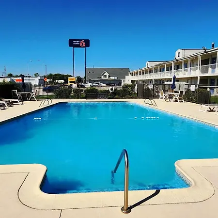 Motel 6-Webster, Tx - Houston - Nasa Lake-2