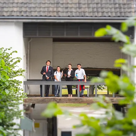 Teaching Hotel-2
