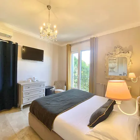 Hotel du Soleil et Spa-3