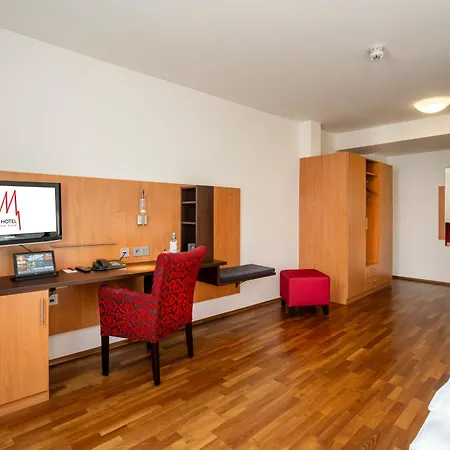 Eden Hotel Frueh Am Dom-3