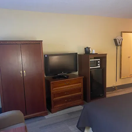 Budgetel Inn & Suites Atlanta-2