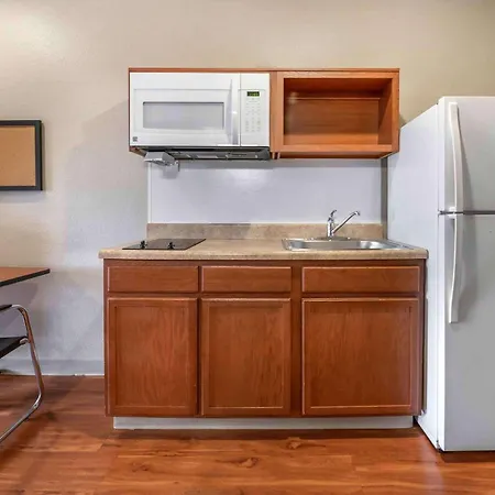 Extended Stay America Select Suites - Lake Worth-3