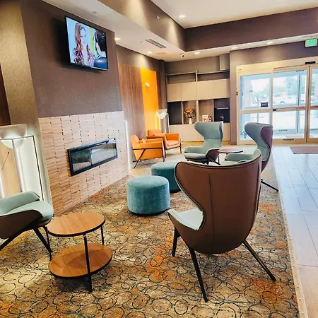 Comfort Suites Cheyenne-2