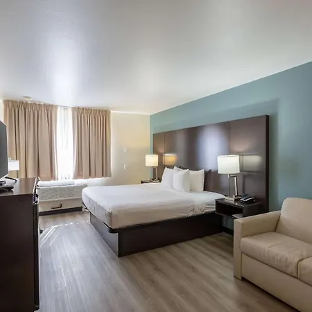 Quality Inn Winslow I-40-2