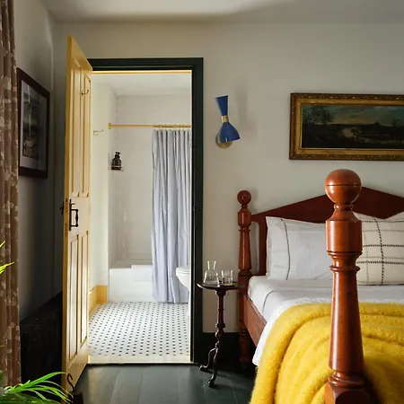 The Ell, A Historic, Luxurious 2 Bed, 2 Bath Private Suite In Lovell-2
