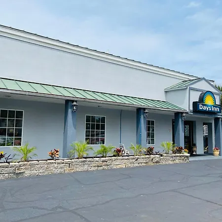 Days Inn By Wyndham Fort Walton Beach-2