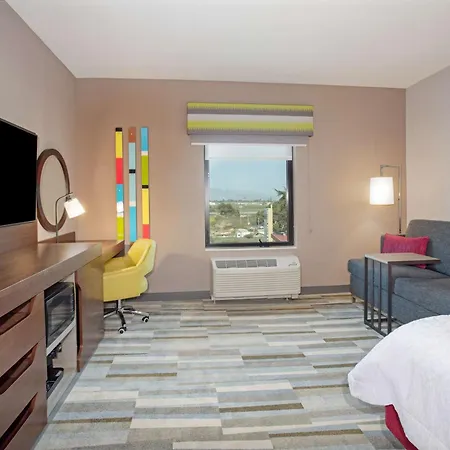 Hampton Inn & Suites Watsonville-3