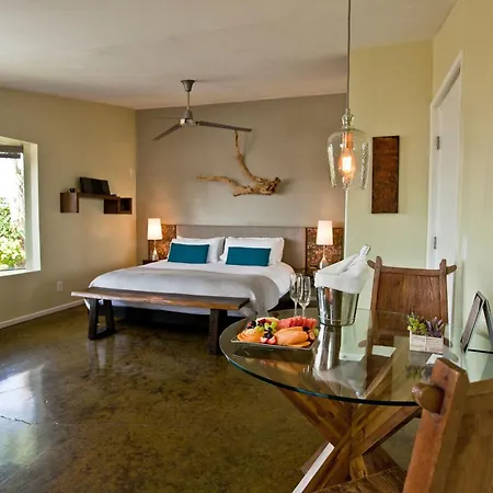 The Spring Resort & Spa (Adults Only)-3
