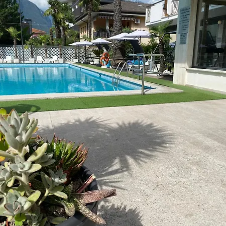 Hotel La Perla-2