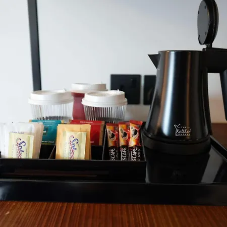 Hampton By Hilton Dubai Al Seef-3