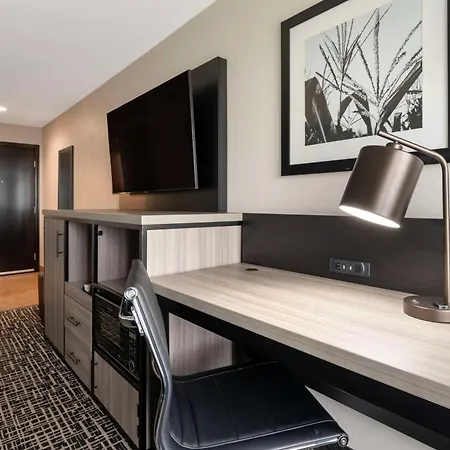 Best Western Plus Greenwood Indy South Inn-3