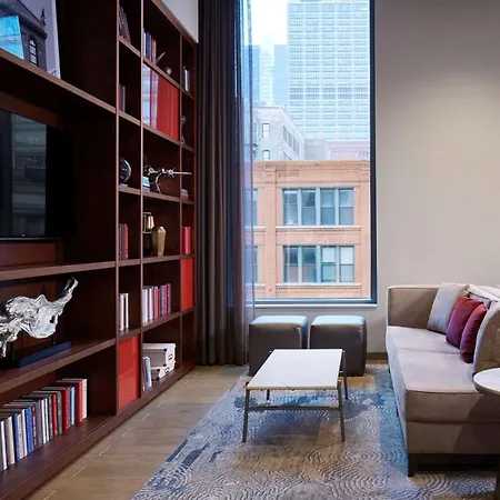 Hampton Inn Chicago West Loop Fulton Market Area-3