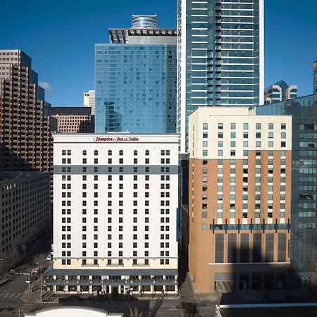 Hampton Inn & Suites Austin - Downtown-2