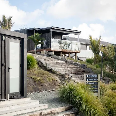 Aotearoa Surf Eco Pods-2