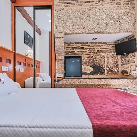 Hotel Entrecercas-2
