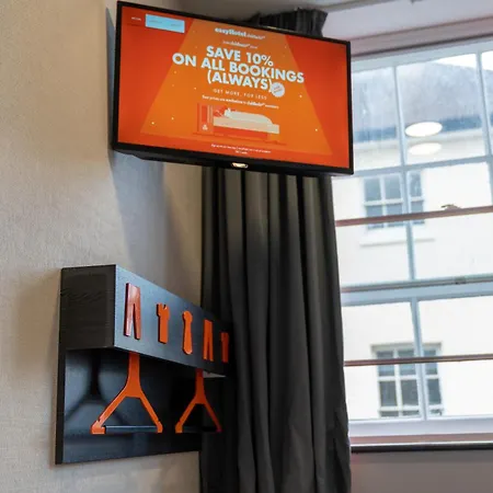 Easyhotel Ipswich-2