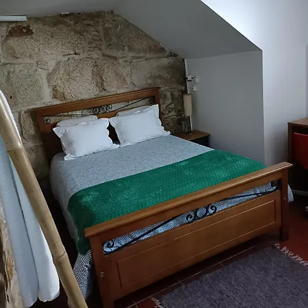 Guesthouse Monsanto-2