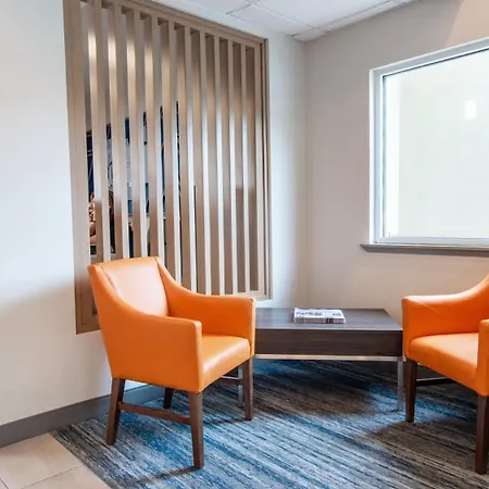 Holiday Inn Express Oakdale By Ihg-3
