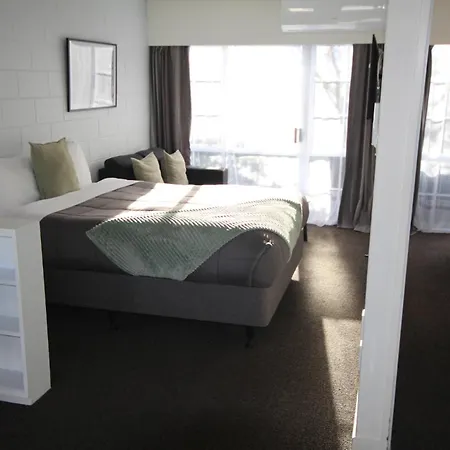 Beach Lodge Motels-3