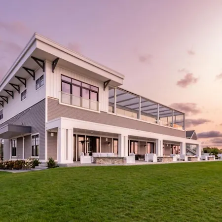 Pelham House Resort-2