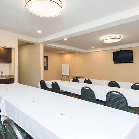 Hampton Inn Port Huron-3
