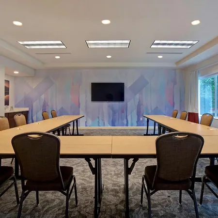 Hilton Garden Inn Portland/Beaverton-2