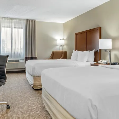 Comfort Inn Manistique-2